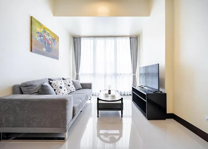 Cozy Unit Near Airport And - Mactan Newtown *